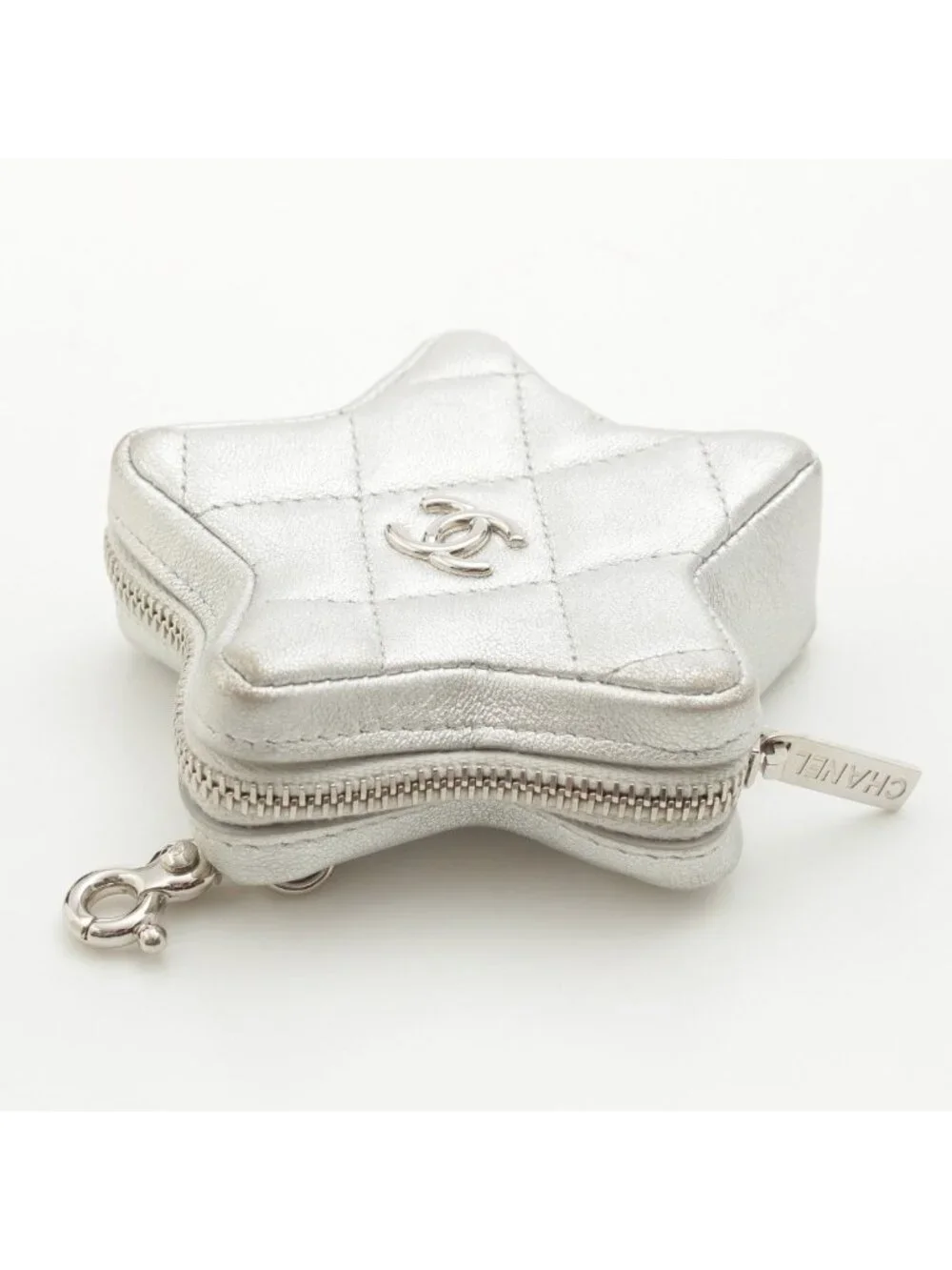 Chanel Lambskin CC Logo Quilted Star Coin Purse Pouch Silver